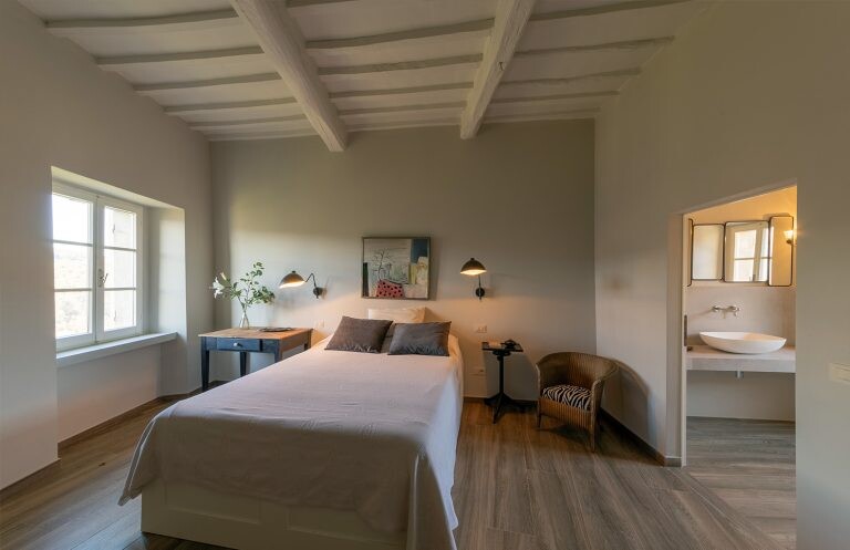 Palazzo-Del-Silenzio-Bedroom-One-768x497