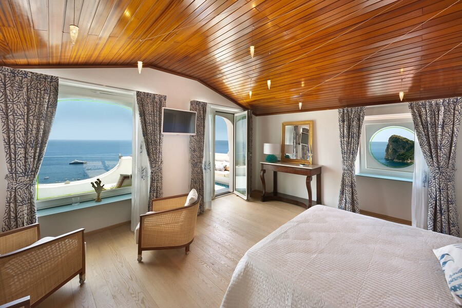 Mareblu28