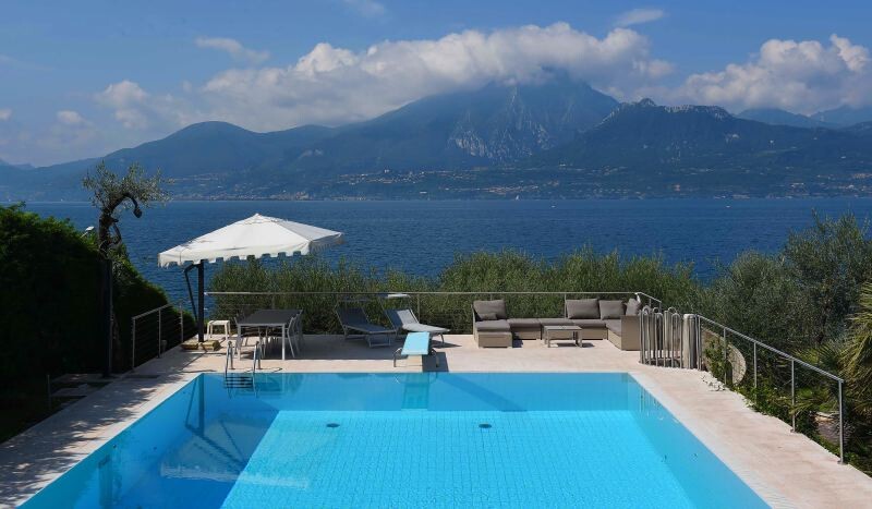 Torri-del-Benaco Lake-Garda Villa Lorena gallery 007 1505202349
