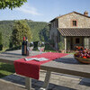 Genießen Sie von der Terrasse unserer Villa in Gaiole in Chianti den Blick in die traumhafte Natur