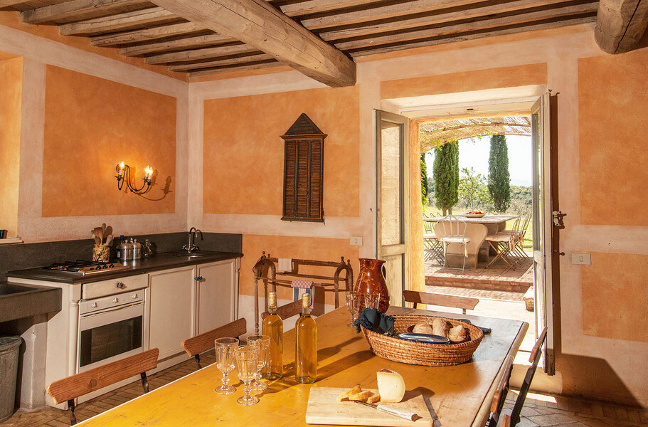 Küche in der Ferienvilla Lavacchio bei Siena in der Toskana