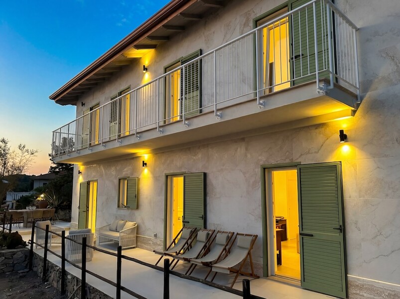 ESTERNO FACCIATA ROC VILLA CASTIGLIONCELLO.