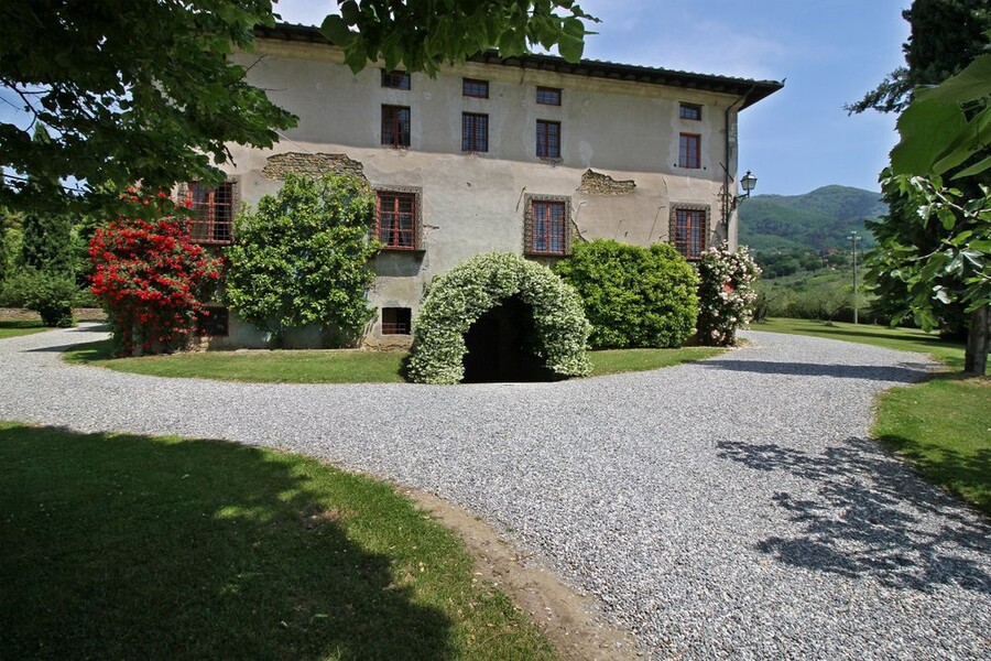 Stunning villa in Lucca Buonvisi