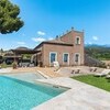 Villa in Sizilien mit großem Pool und Panorama über die Landschaft