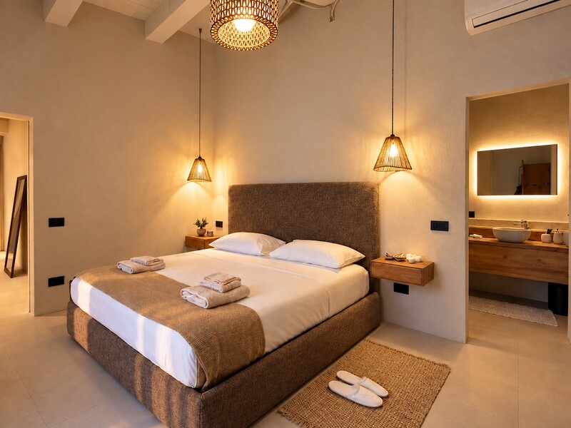 roc villa tuscany castiglioncello - bedroom south.