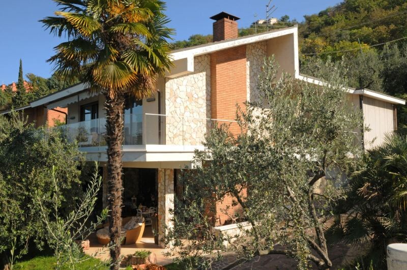 Torri-del-Benaco Lake-Garda Villa Lorena gallery 003 1505202349