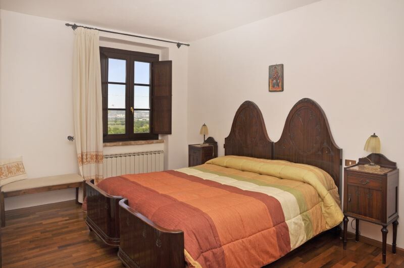 Torgiano Umbrian-countryside Umbria Casale del Colle gallery 024