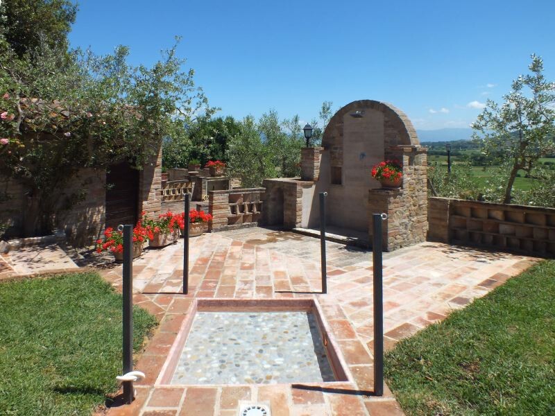 Torgiano Umbrian-countryside Umbria Casale del Colle gallery 007